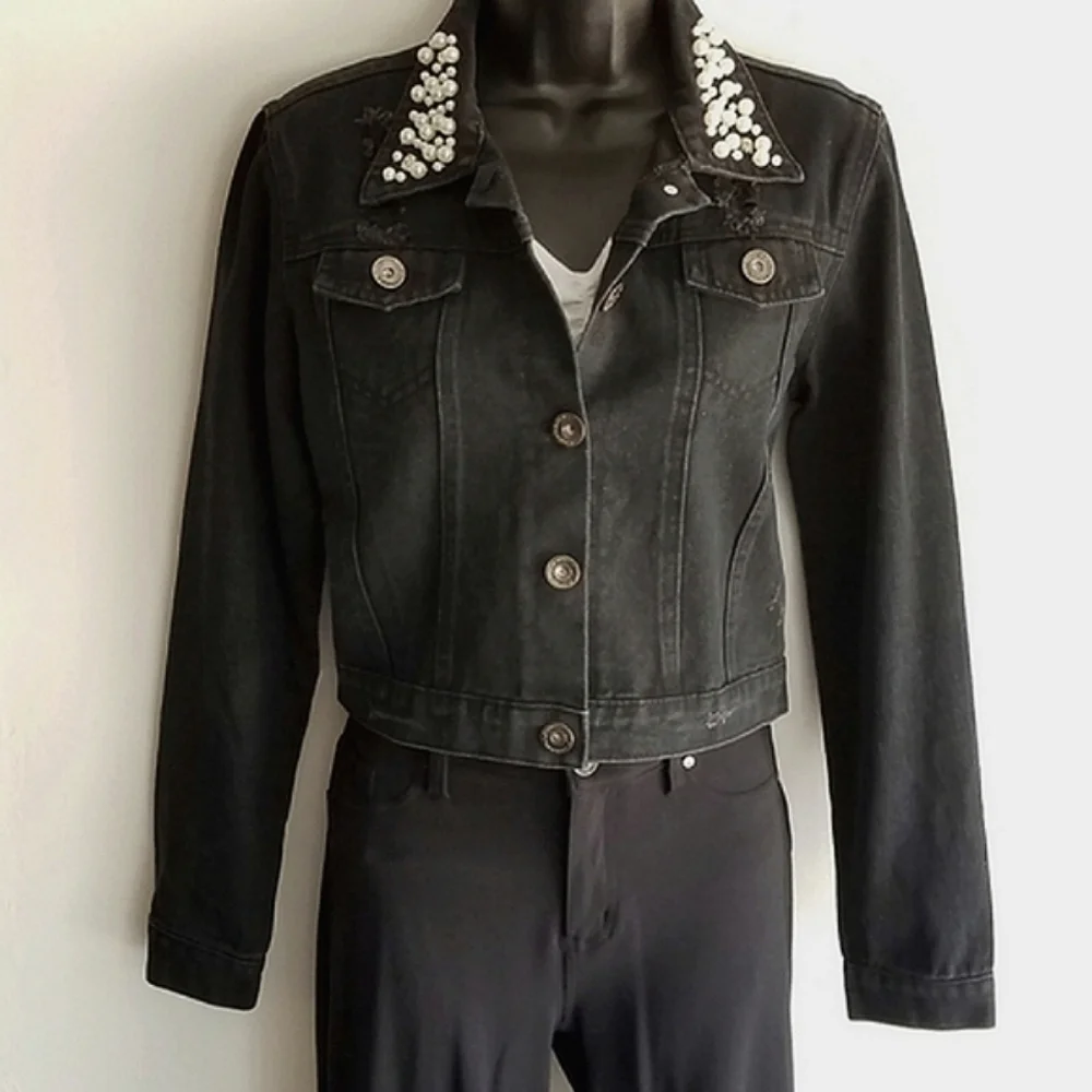 Pearled Collared Denim Jacket - Picture 3 of 6